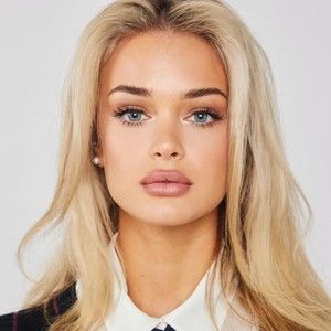 Meet your Posher, Victoria